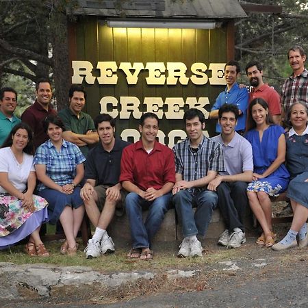 Reverse Creek Lodge ジューンレイク エクステリア 写真