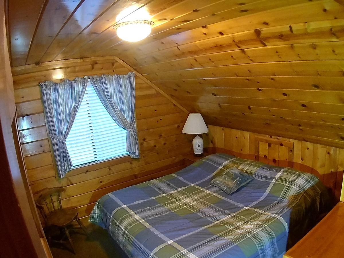 Reverse Creek Lodge ジューンレイク エクステリア 写真
